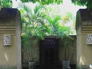 Arca Bungalow Hotel Bali Indonesia